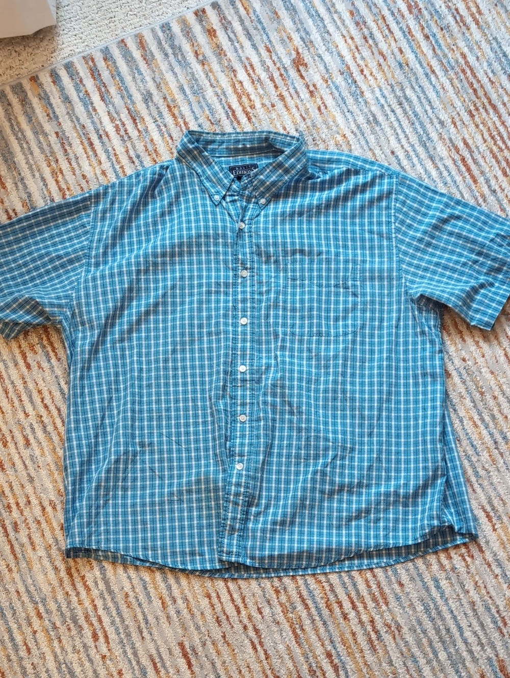 Men's Short Sleeve Button Down